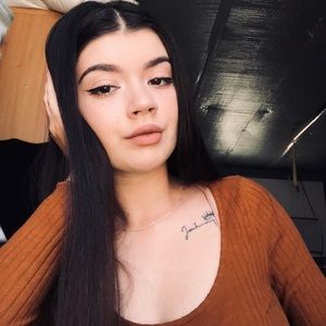 Meet your Posher, Rayane